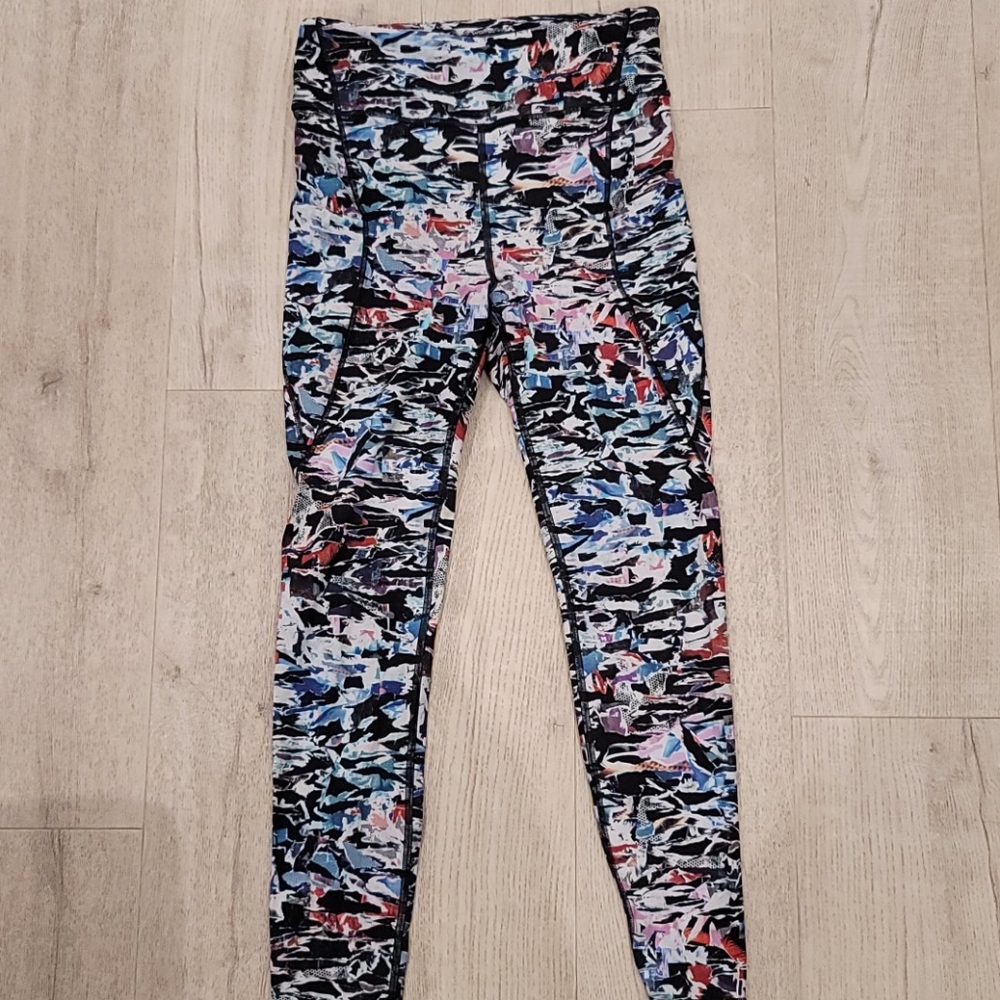 Lululemon pants- Blue, White, Black, size 6